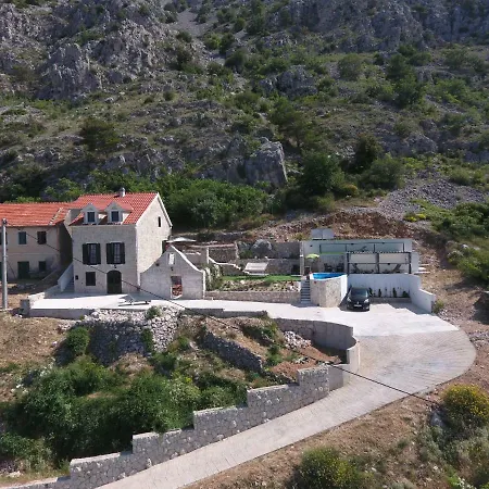 Stone House * Omis
