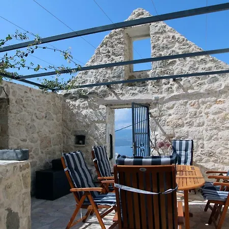 Stone House Omis