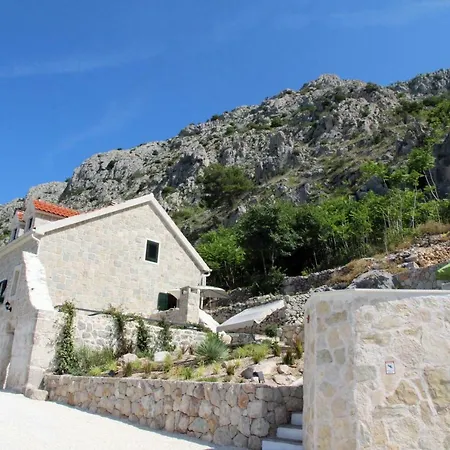 Villa Stone House
