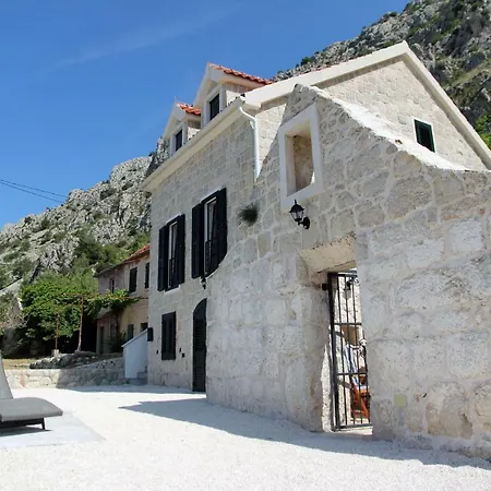 Stone House Omis